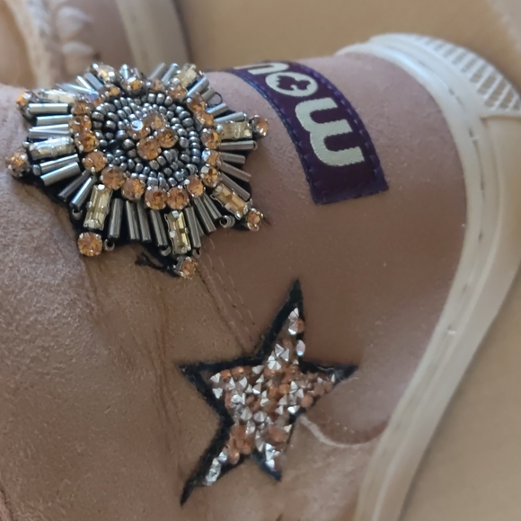 MOU Patches Eskimo Boots - Picture 8 of 9